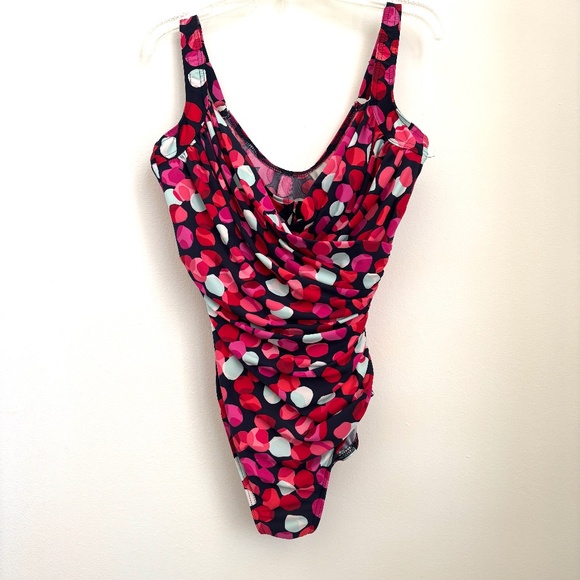 Miraclesuit One Piece Bathing Suit - Picture 1 of 6